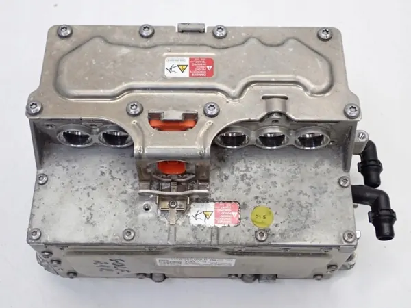 OEM 5WA907070B Invertteri Golf VIII GTE eHybridille image 6