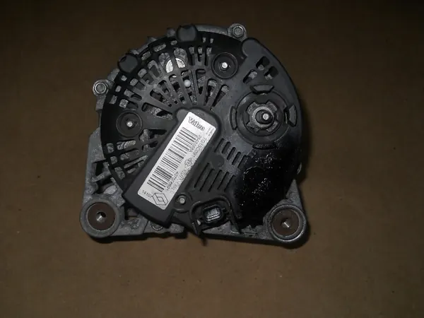 Vaihtovirtageneraattori Renault 2.0 DCI OE 8200525891 image 2