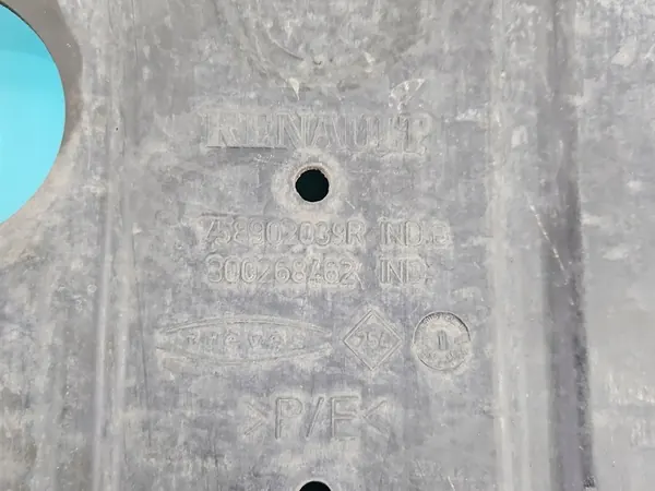 Nedre Motorplåt Dacia Duster I 10-18 image 3