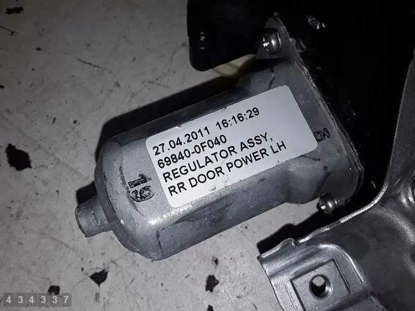 Régulateur de vitre Toyota OEM 698400f040 - Occasion image 4