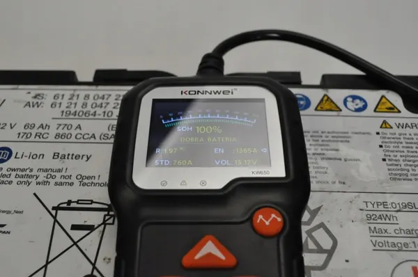 BMW OEM 61218047220 Li-Ion akku 69Ah 770A image 3
