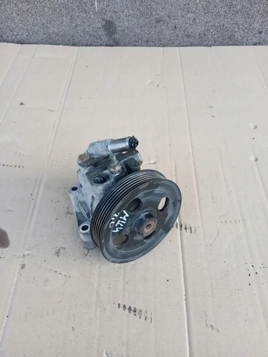 Pompe de direction assistée Ford OEM - Mondeo MK4 2.0 TDCI image 2