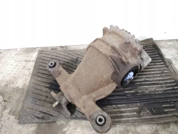 Lexus Hinterachsdifferential OEM 32H - Gebraucht image 2