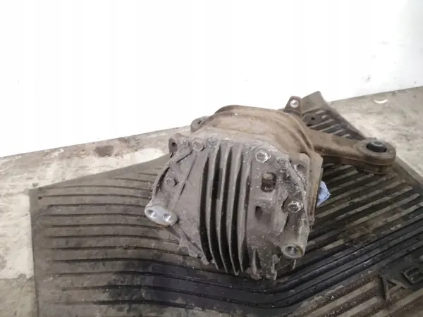 Lexus Hinterachsdifferential OEM 32H - Gebraucht image 3