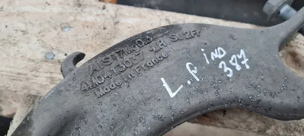 A6 C8 4K Iskunvaimentimen Kiinnike Vasemmalla Edessä 4M0413037L image 4