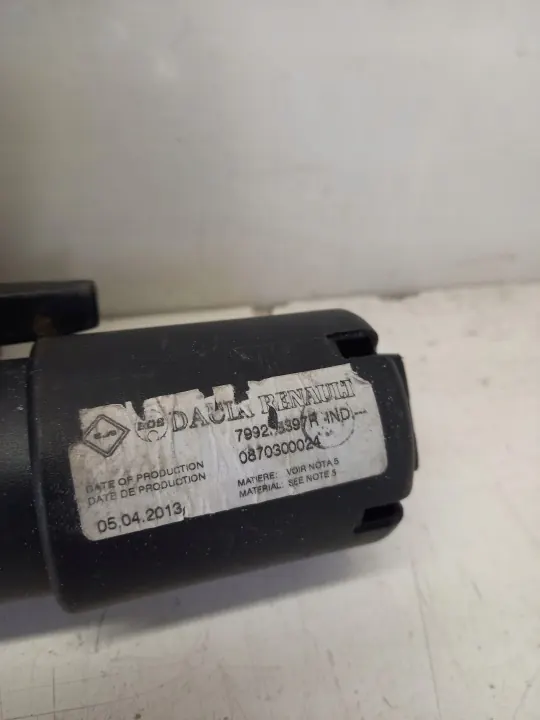 Rideau de coffre Renault Clio IV Break OEM 799225397R image 6