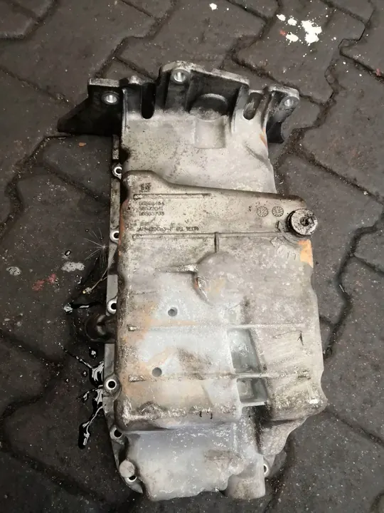 Oljetank Opel Mokka 1.6 16V 55566404 image 2