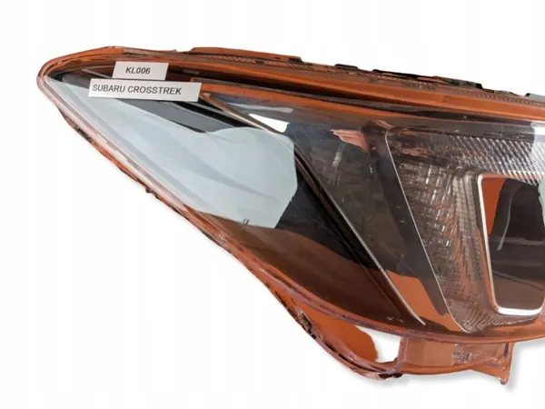 Farol direito Subaru OE XSD297 - Peça usada image 3