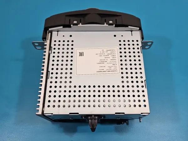 Radio de fábrica OEM 39012675 para Opel Corsa E image 10