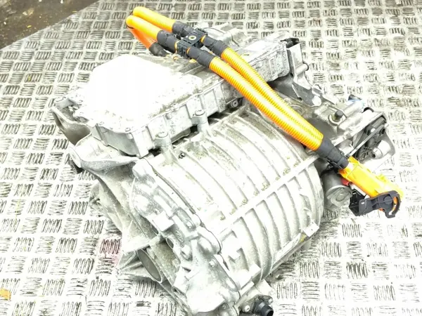 Elektromotor Mercedes-Benz EQA 2022 OEM A2433400302 image 9
