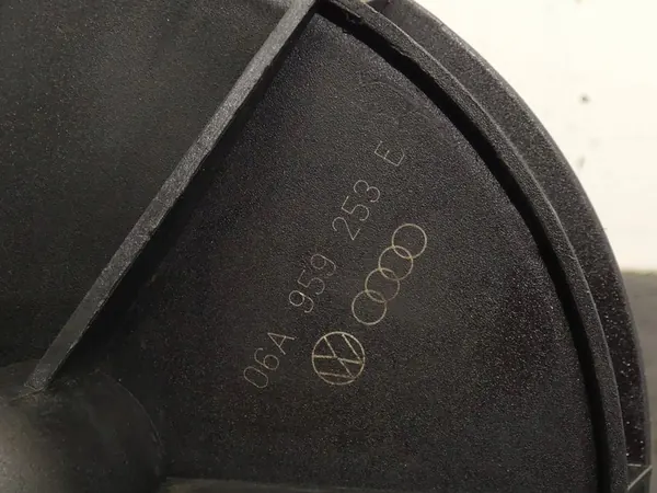 Skoda OE 06A959253E Toissijainen Ilmapumppu image 5