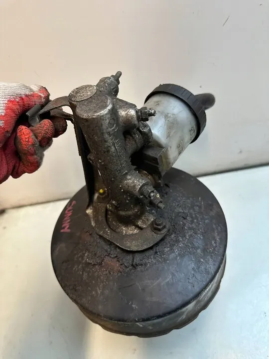 Nissan Sunny Booster de Frein jkc81301220 image 3