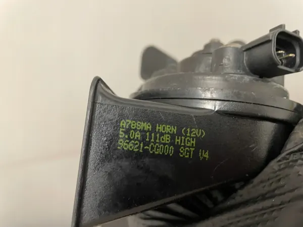 Klaxon Haut-Ton OEM 96621-CG000 pour Hyundai Staria image 4