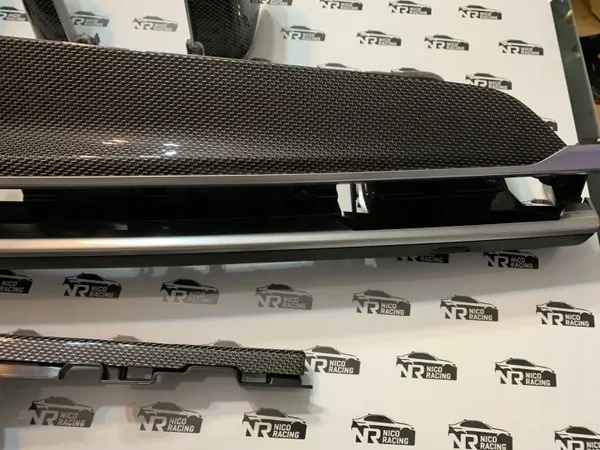 OEM 5736100 Kolfibertunnelsats för BMW 7 G70 image 5