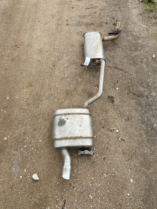 OEM 561253611E Silencieux complet VW Passat B8 image 2