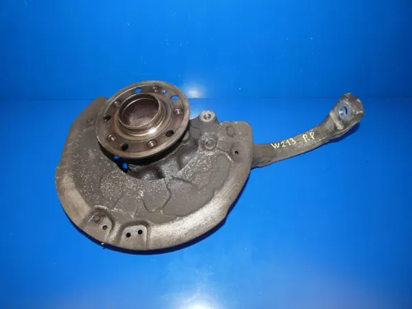 Mercedes E-Class W213 Front Right Steering Knuckle MIJ47892 image 2