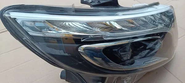 MERCEDES VITO V-KLASA W447 RECHTER KOPLAMP ILS FULL LED A4479061501 image 5