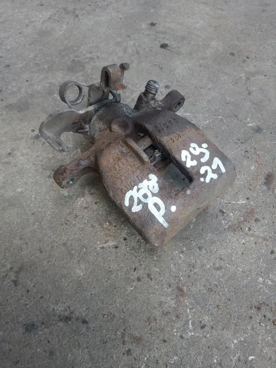 Oikea takajarrusatula Audi A4 B6 B7 Seat EXEO 8E0615424H image 3