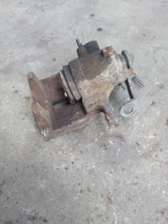 Oikea takajarrusatula Audi A4 B6 B7 Seat EXEO 8E0615424H image 5