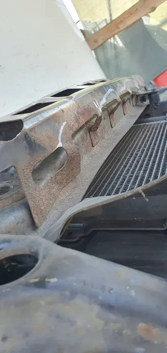 VW Golf VI 6 Kombi 2.0 TDI Painel Frontal 1K9805588A image 5