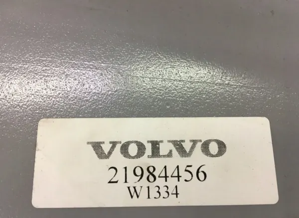 OEM 21984456 Käytetty Volvo Ohjaamon Muovisuojus image 4