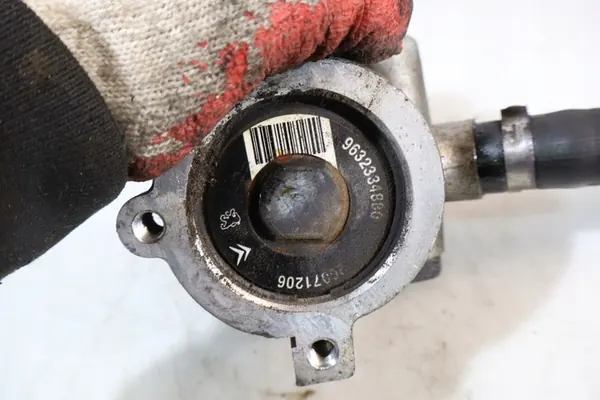 Servostyrningspump Citroen Xsara 1.4 image 4