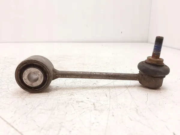 Porsche Panamera Taka stabilointilinkki OEM MAM21029 image 2