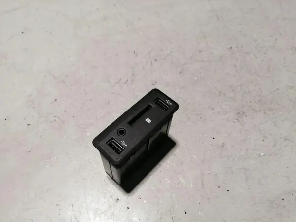 USB-portti OEM 280237081R Renault Talismanille image 2
