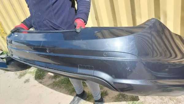 MERCEDES W204 C-KLASA 07-11 AMG SEDÁN PARAGOLPES TRASERO A2048853225 image 10