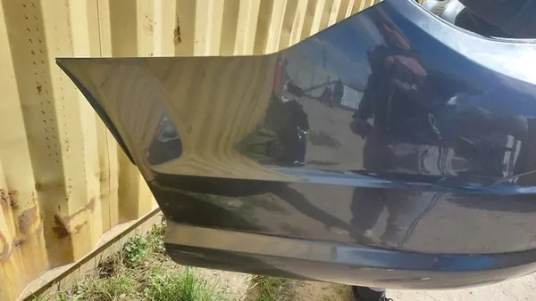 MERCEDES W204 C-KLASA 07-11 AMG SEDÁN PARAGOLPES TRASERO A2048853225 image 3