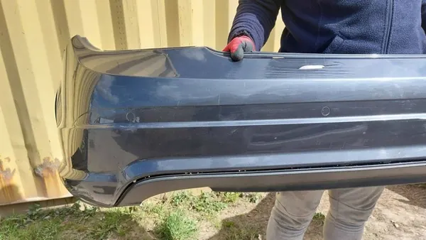 MERCEDES W204 C-KLASA 07-11 AMG SEDÁN PARAGOLPES TRASERO A2048853225 image 5