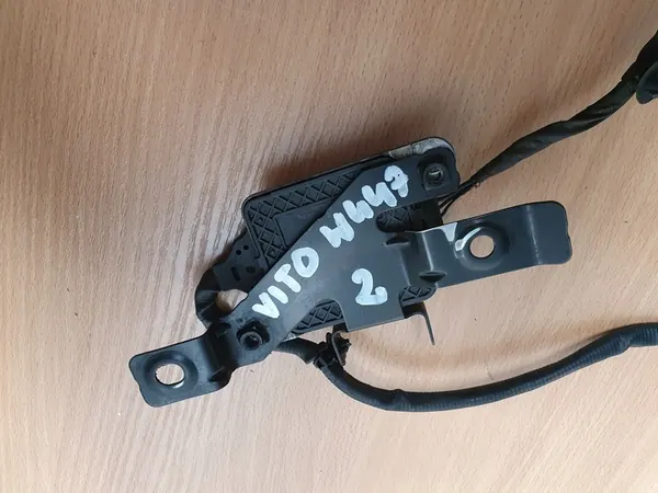 Sensor NOx Mercedes Vito W447 W205 A0009058311 image 8