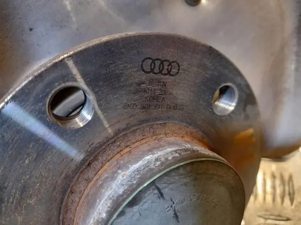 Moyeu de roue arrière Audi A4 S4 B9 OEM 8W05054361 image 5