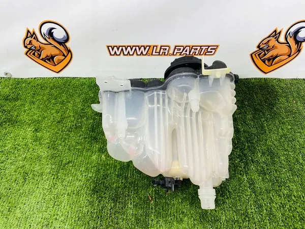 Depósito de expansión Range Rover Velar L560 HX73-8A080-AB image 5