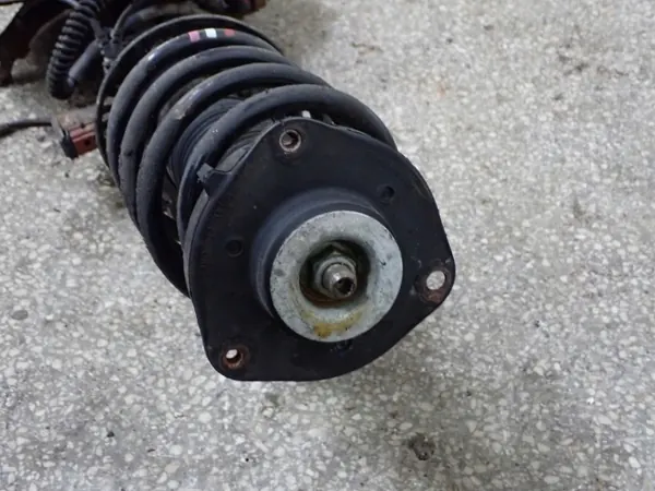 Pivot de direction gauche OEM 1T0413031HC VW Scirocco image 3