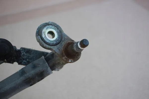 Audi TT 8N pyyhkijämoottori OEM 8N1955023 - Käytetty image 7