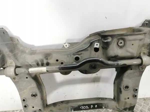 Infiniti Q30 2016 Subchasis Delantero OEM A2463203511 image 7