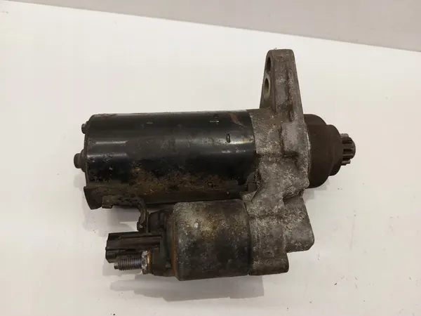 Motor de arranque Volkswagen Golf VI 2009 image 4