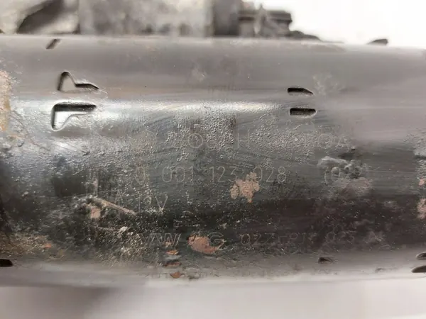 Motor de arranque Volkswagen Golf VI 2009 image 6