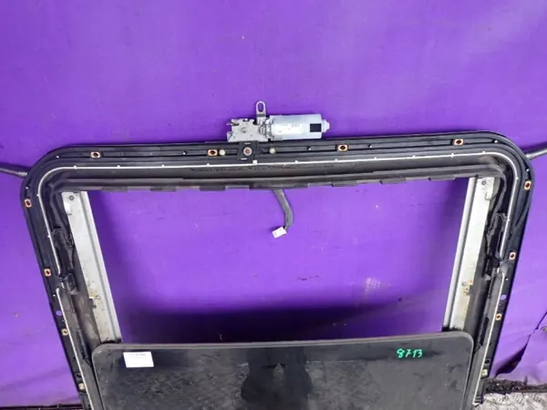 Techo solar Mercedes-Benz OE OEM Zawada-374980- Usado image 3
