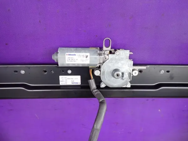 Techo solar Mercedes-Benz OE OEM Zawada-374980- Usado image 9