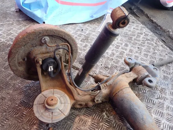 Viga trasera Opel Astra G II OEM Zawada-332388- image 4