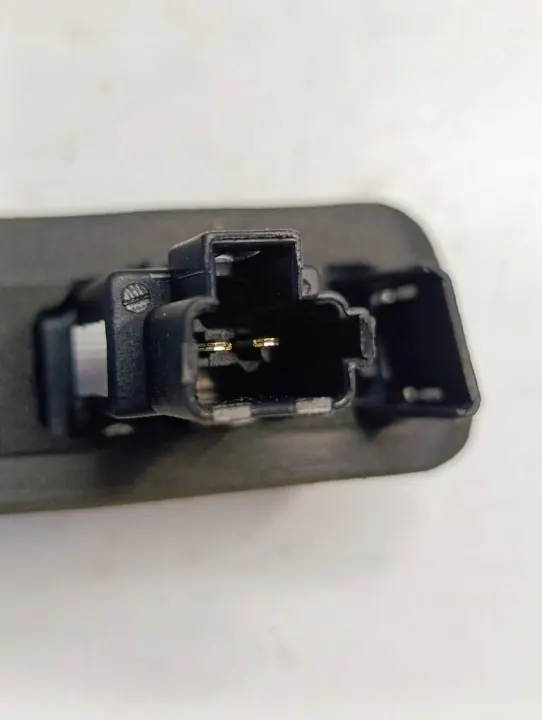 Registreringsskyltsljus Toyota Yaris IV 20-26 OEM 6F2SE51F5 image 4