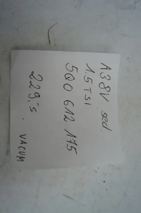 VW Golf Sportsvan Imupumppu 5Q0612175 image 5