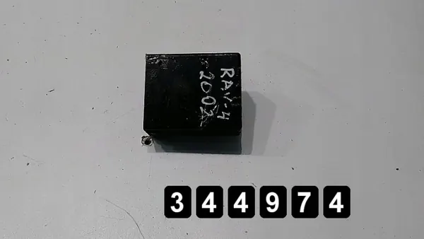 ECU Toyota usado OEM AM-344974 para RAV4 2002 image 2