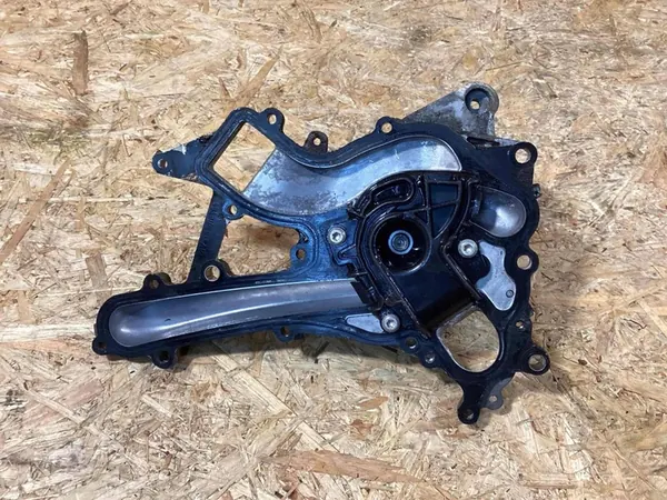 Waterpomp Mercedes-Benz C W205 2017 image 2