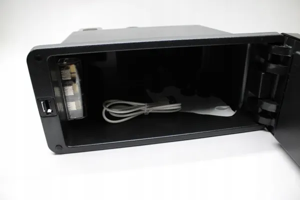 Accoudoir OEM NOM-JMAC32 pour Suzuki Jimny JB74 2018 image 9