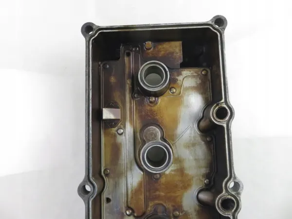 Gebruikte kleppendeksel OEM M1075953 voor Suzuki image 4