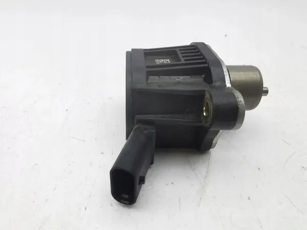 Válvula de árvore de cames VW Golf VIII 2020 OEM 1302200131257 image 5