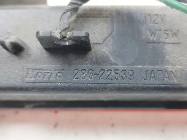 Honda FR-V 2008 Luz de freio traseira OEM 28622539 image 3